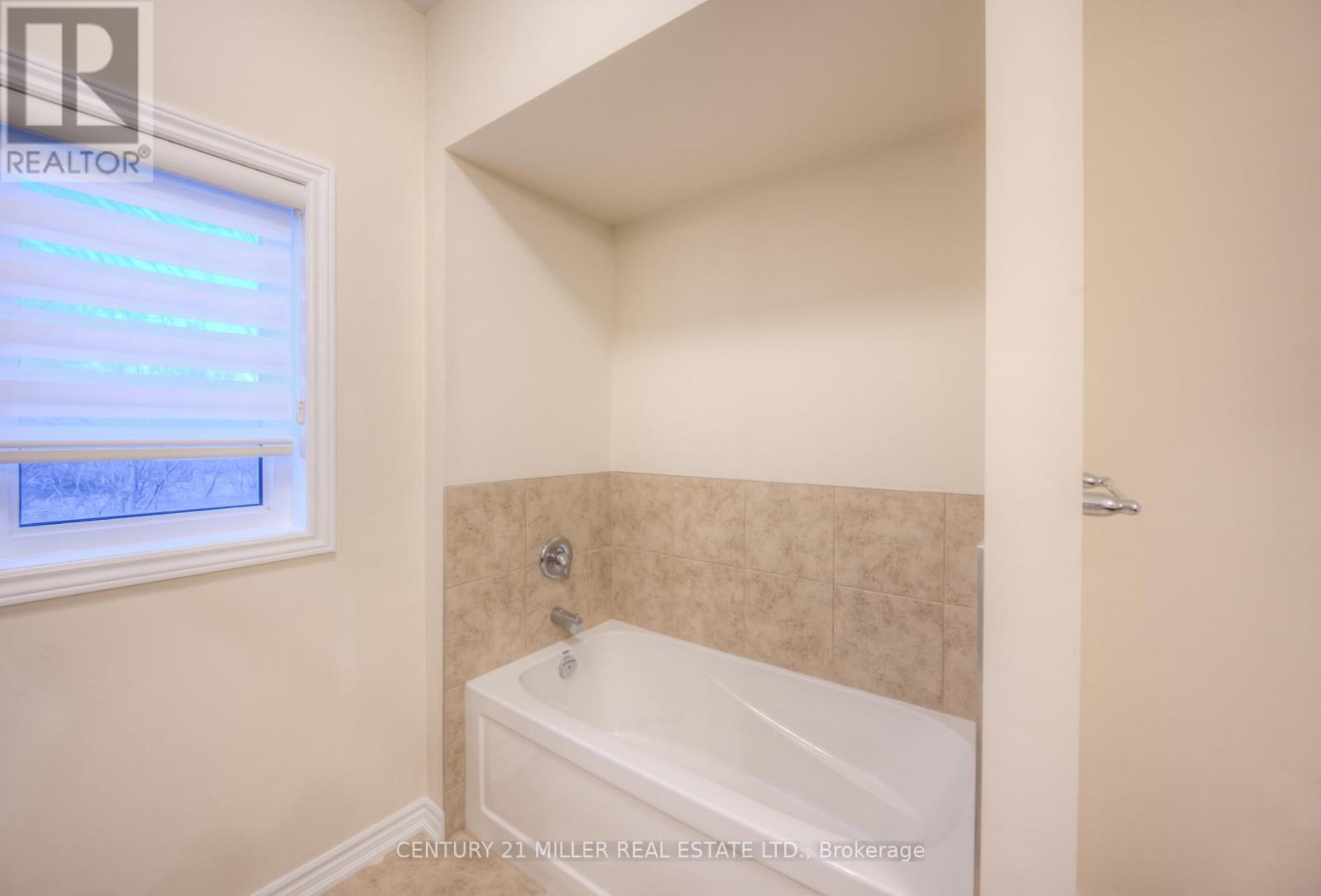 151 Bilanski Farm Road, Brantford, Ontario  N3S 0J3 - Photo 38 - X12686622