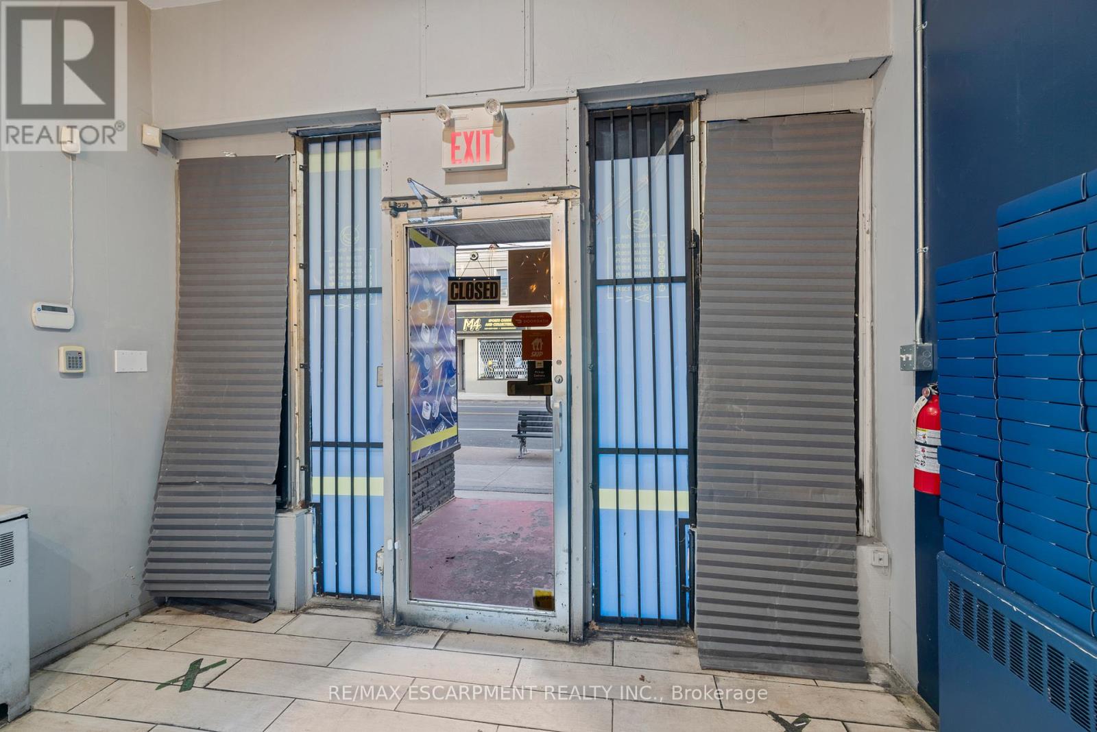 542 Concession Street, Hamilton, Ontario  L8V 1A9 - Photo 6 - X12686646