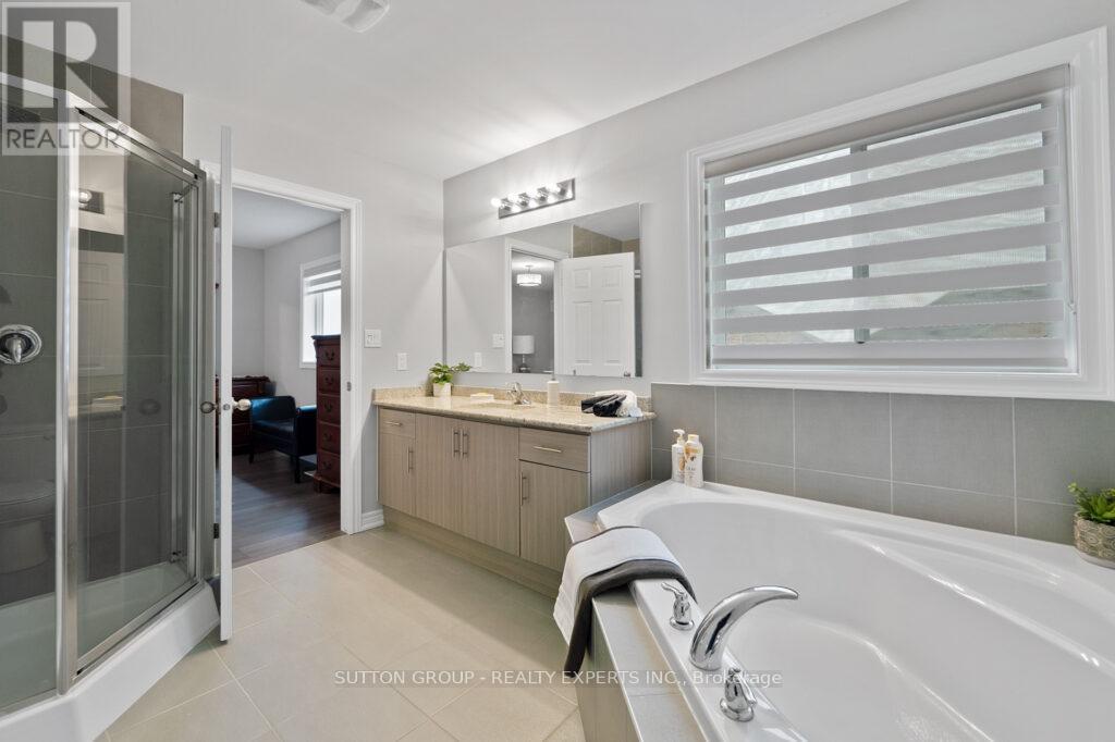 4466 Saw Mill Drive, Niagara Falls, Ontario  L2G 0G2 - Photo 31 - X12686730