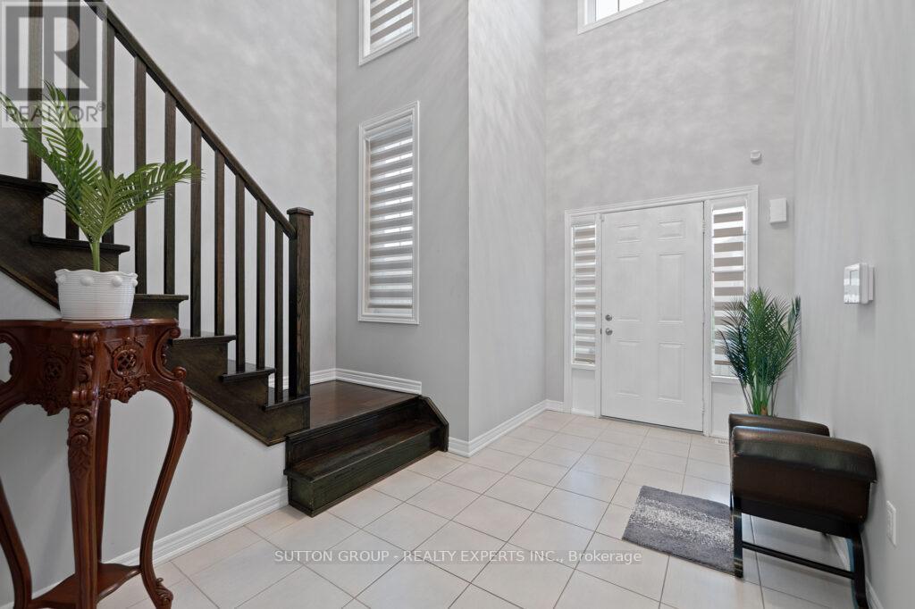 4466 Saw Mill Drive, Niagara Falls, Ontario  L2G 0G2 - Photo 4 - X12686730