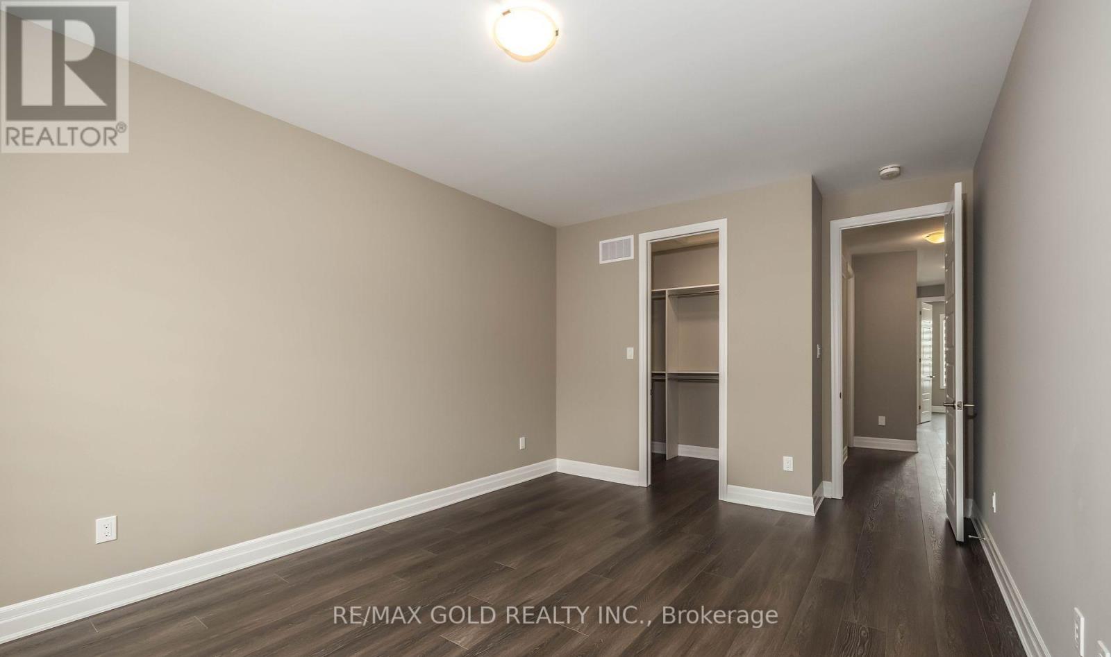 42 Milt Schmidt Street, Kitchener, Ontario  N2R 0T2 - Photo 23 - X12686768