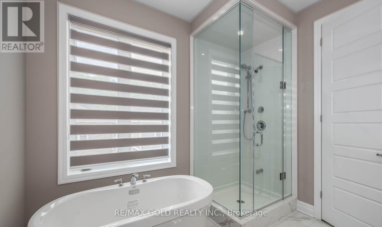 42 Milt Schmidt Street, Kitchener, Ontario  N2R 0T2 - Photo 25 - X12686768