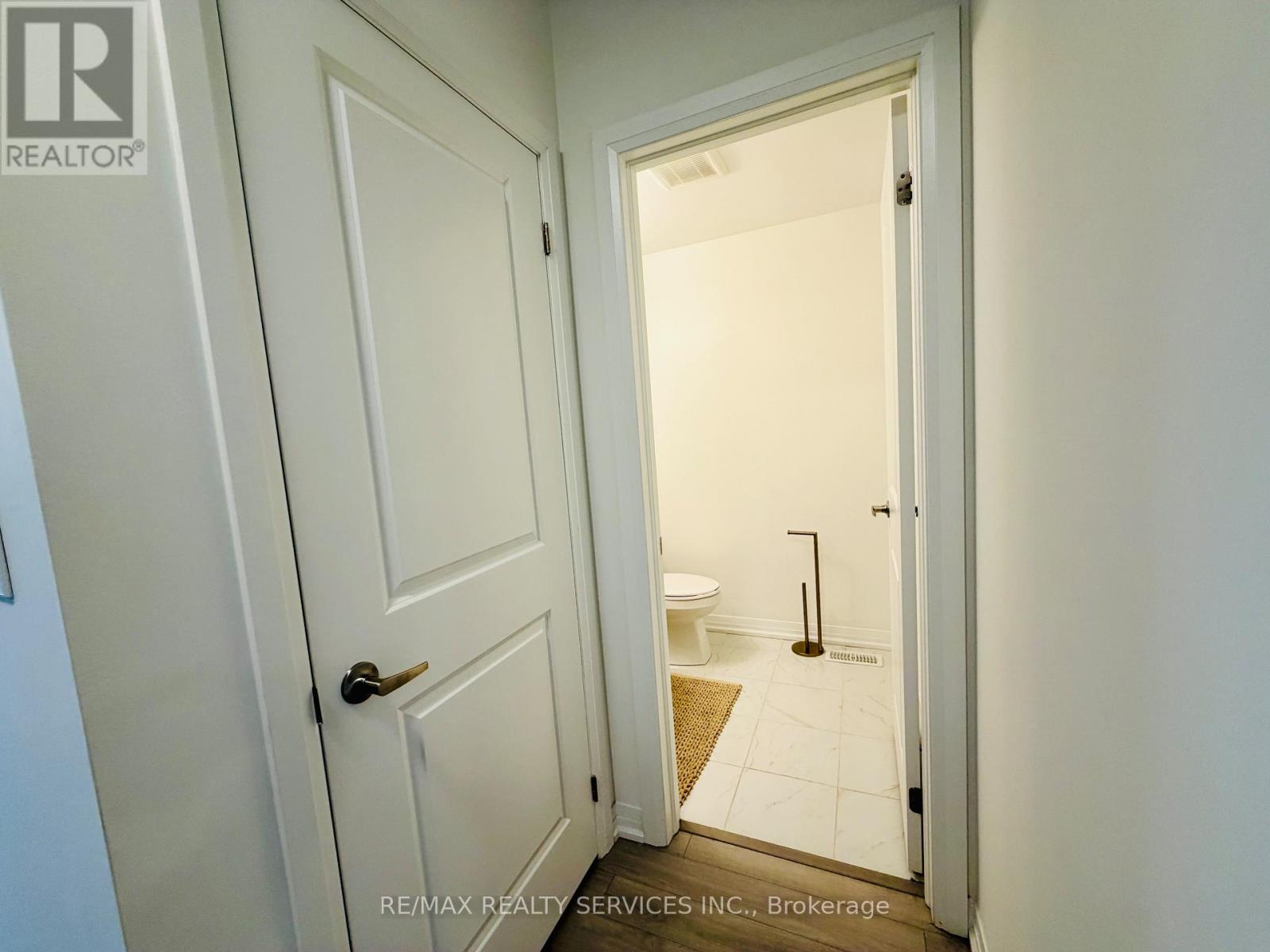 57 - 150 Glendale Avenue, St. Catharines, Ontario  L2T 2K1 - Photo 17 - X12653450