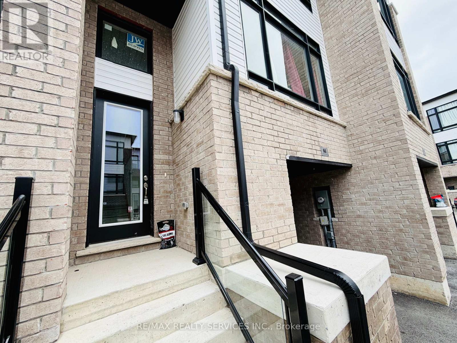 57 - 150 Glendale Avenue, St. Catharines, Ontario  L2T 2K1 - Photo 4 - X12653450