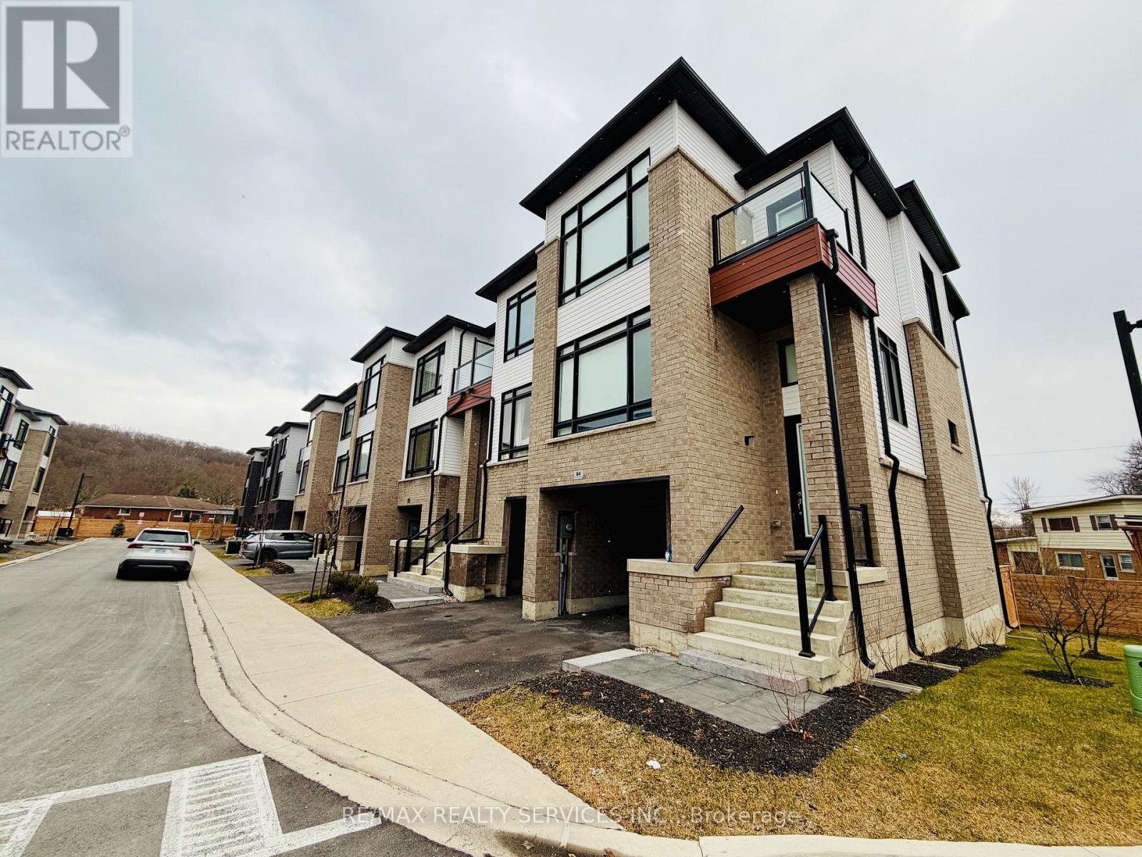 57 - 150 Glendale Avenue, St. Catharines, Ontario  L2T 2K1 - Photo 7 - X12653450