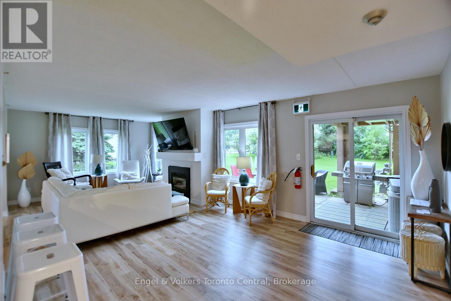 121 - 169 Jozo Weider Boulevard, Blue Mountains, Ontario  L9Y 0P7 - Photo 13 - X12686264