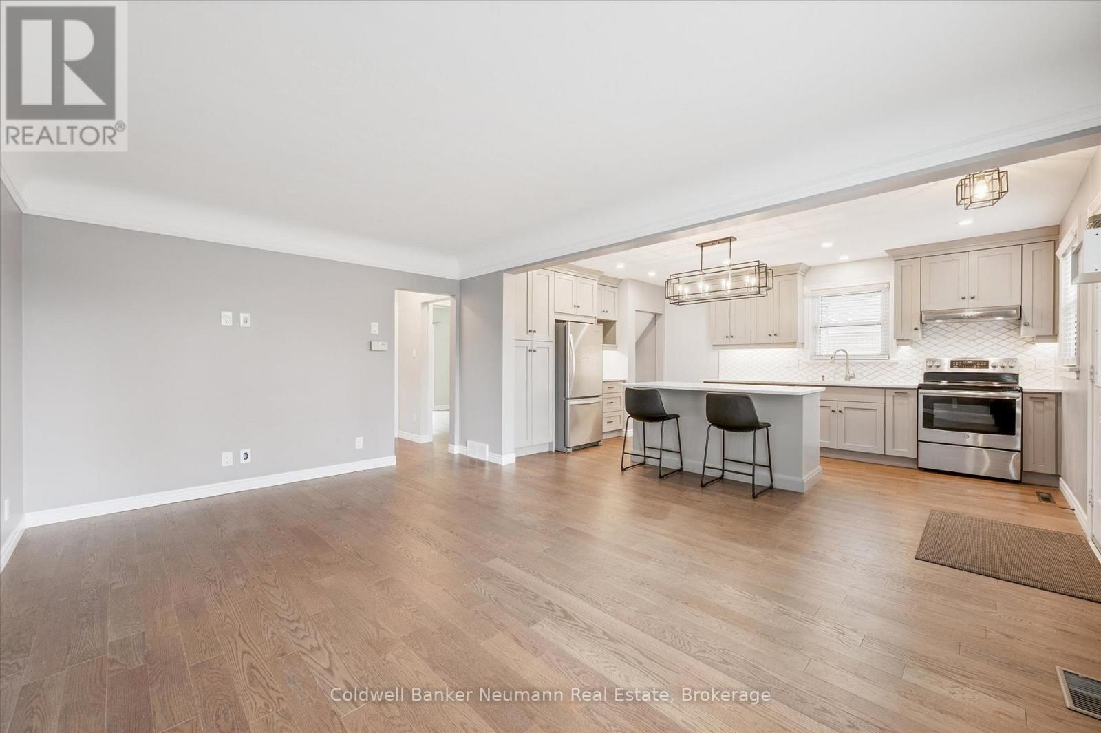 23 Collingwood Street, Guelph, Ontario  N1E 3R2 - Photo 33 - X12686602