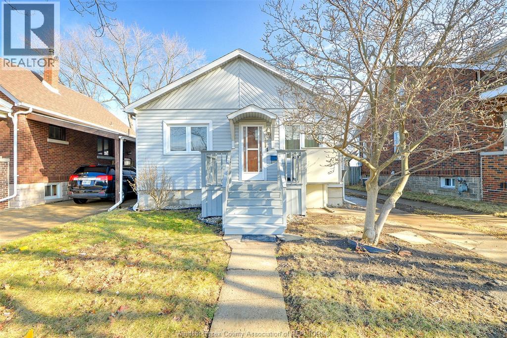 MLS# 26000818: 2254 CADILLAC, Windsor, Canada