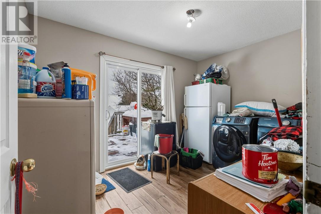 4500 Caroline Avenue, Sudbury, Ontario  P3P 1k8 - Photo 11 - 2126062