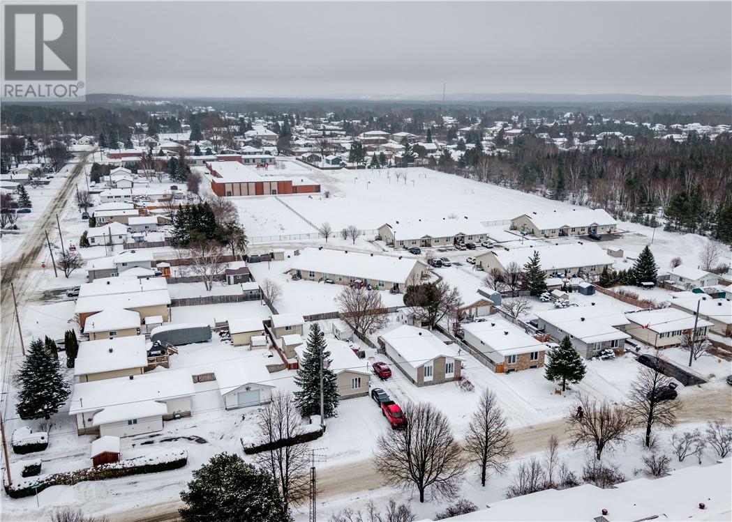 4500 Caroline Avenue, Sudbury, Ontario  P3P 1k8 - Photo 25 - 2126062