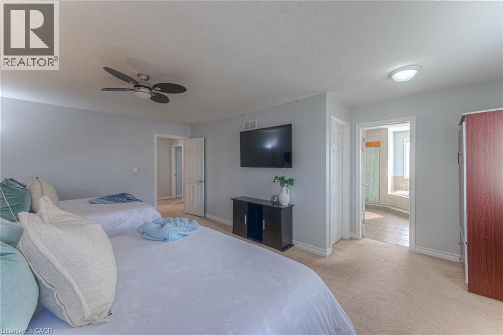 139 Pebblecreek Drive, Kitchener, Ontario  N2A 4M4 - Photo 24 - 40797811