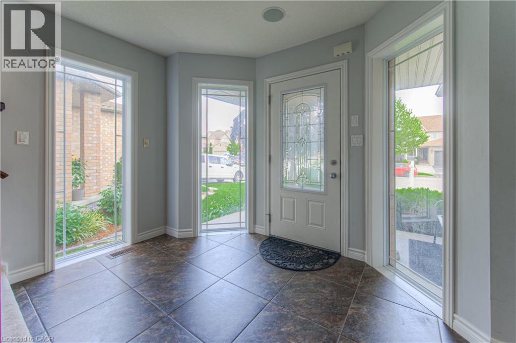 139 Pebblecreek Drive, Kitchener, Ontario  N2A 4M4 - Photo 4 - 40797811