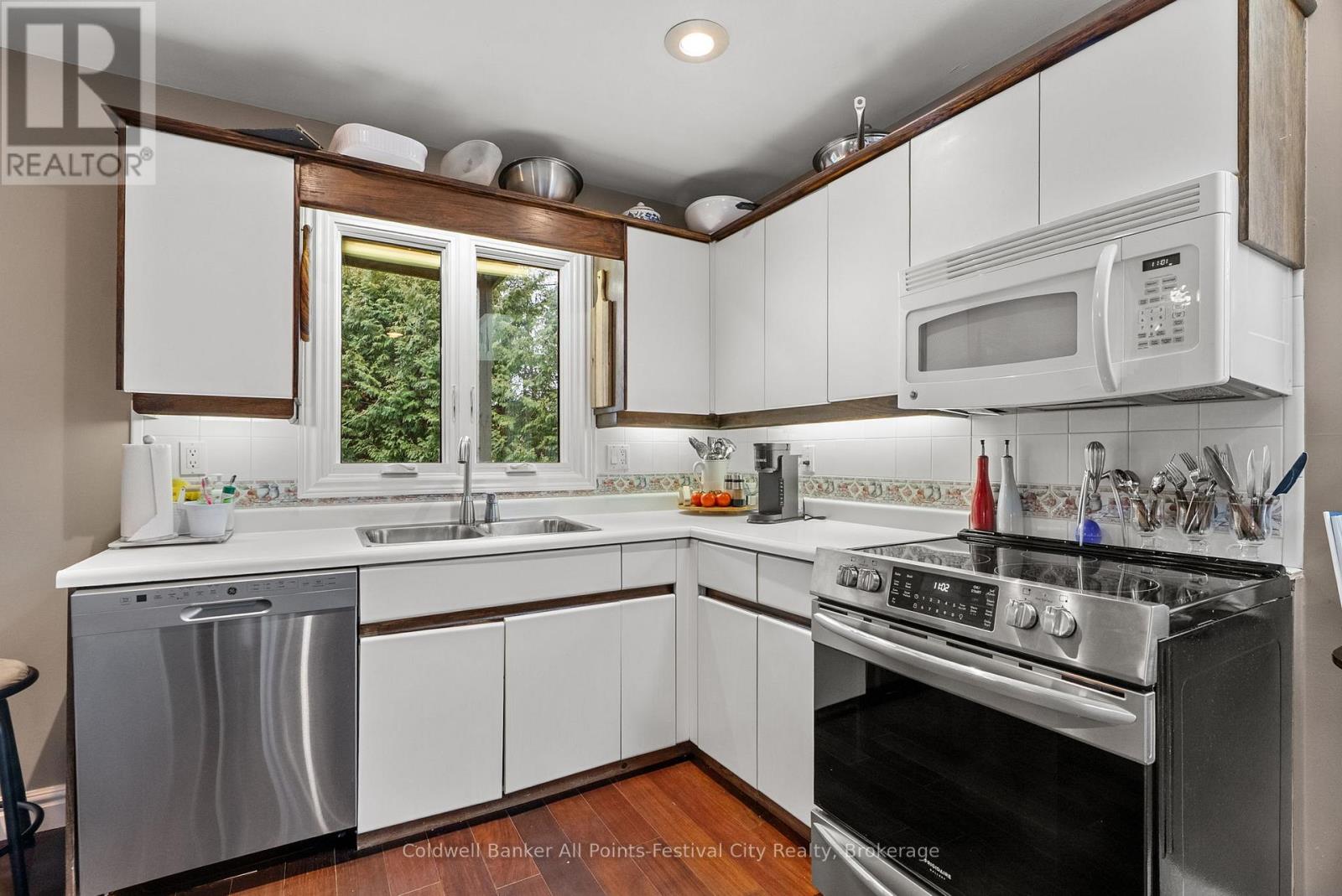 28 - 76582 Jowett's Grove Road, Bluewater, Ontario  N0M 1G0 - Photo 17 - X12686824