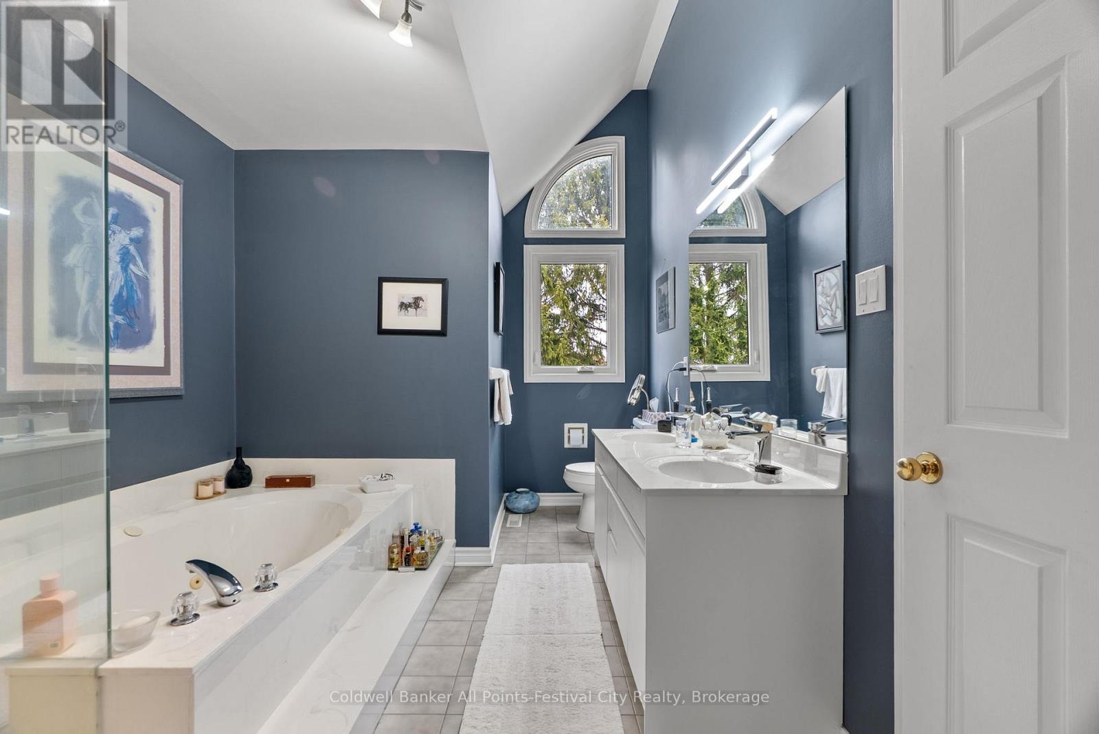 28 - 76582 Jowett's Grove Road, Bluewater, Ontario  N0M 1G0 - Photo 36 - X12686824