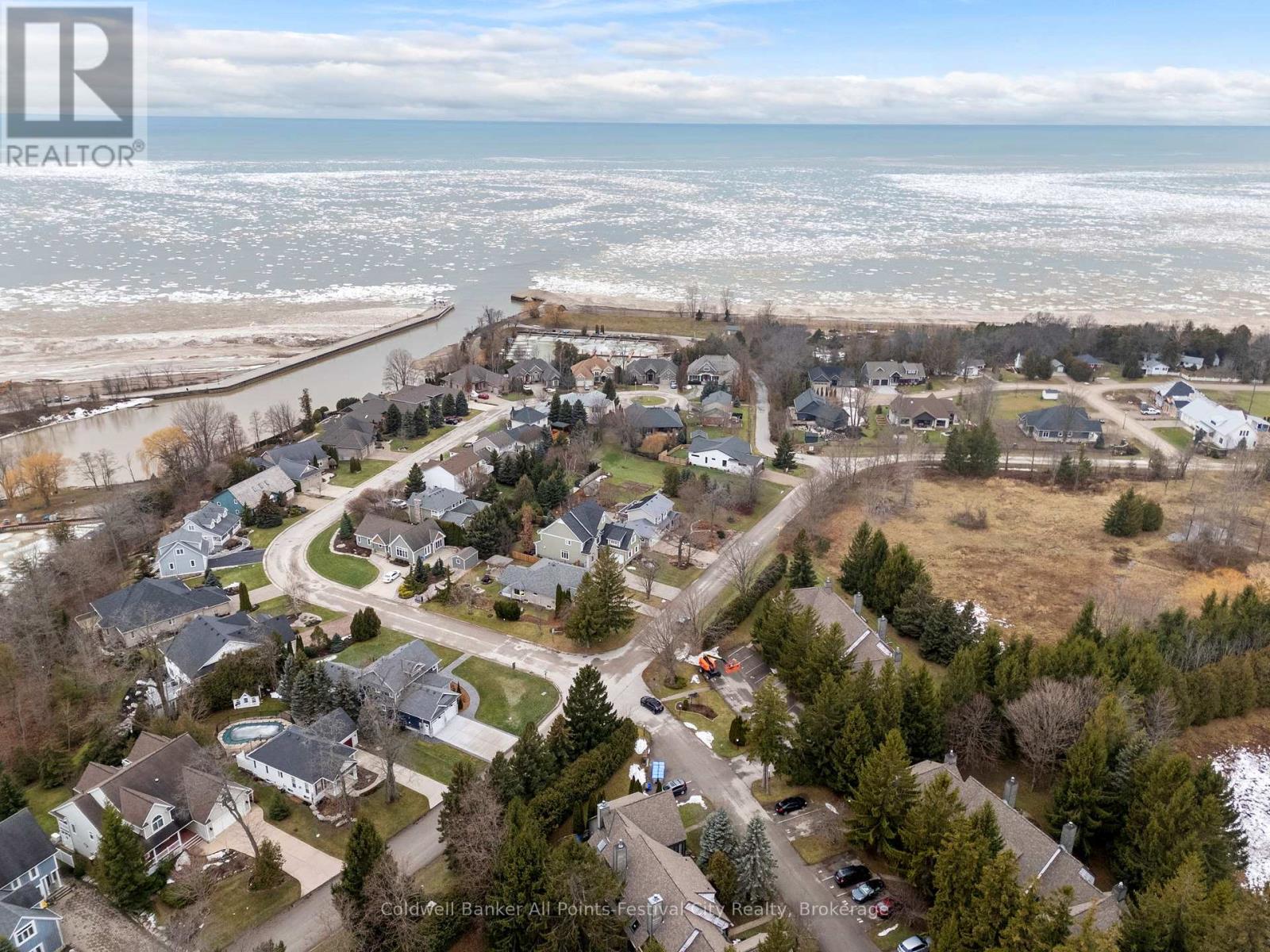 28 - 76582 Jowett's Grove Road, Bluewater, Ontario  N0M 1G0 - Photo 43 - X12686824