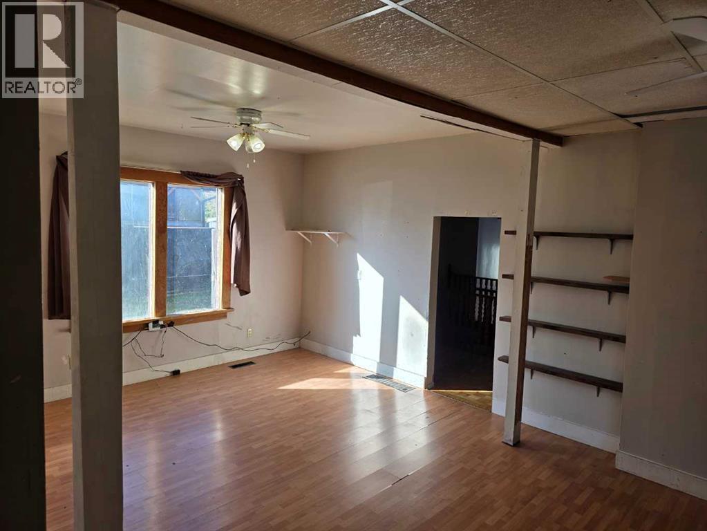 5033 48 Street, Sedgewick, Alberta  T0B 4C0 - Photo 16 - A2262440