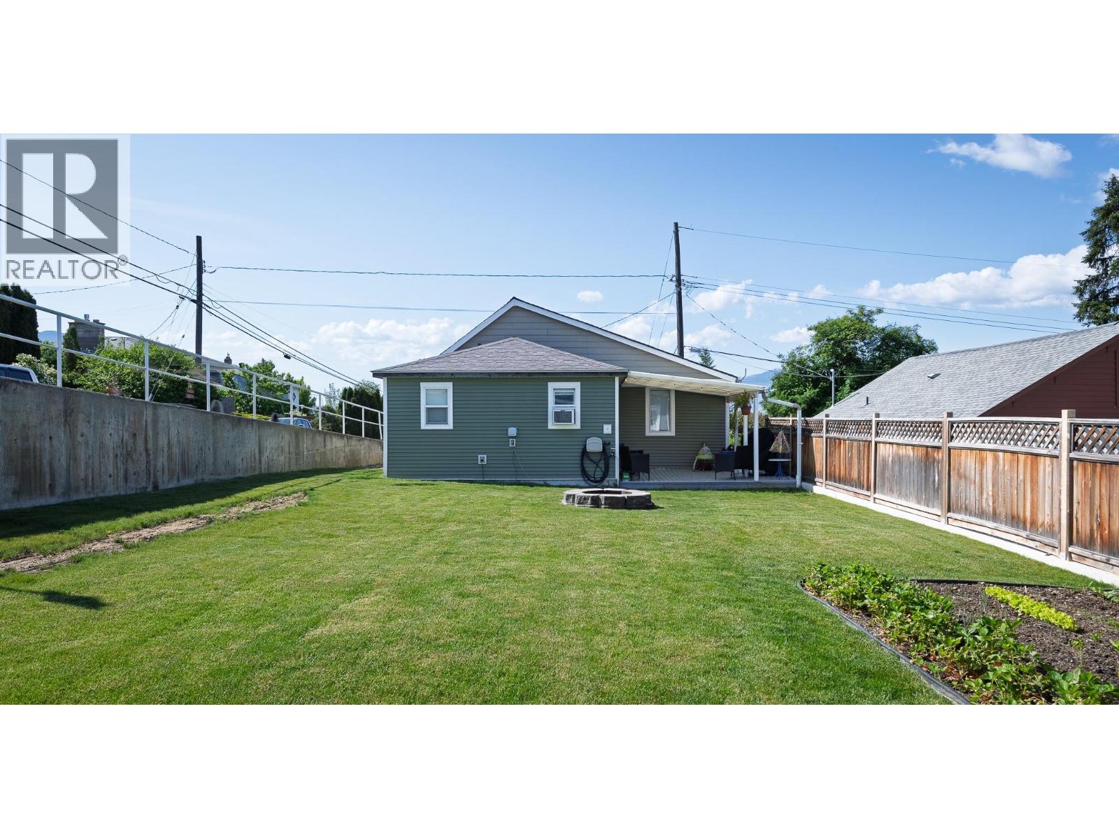 1930 Pine Street, Creston, British Columbia  V0B 1G5 - Photo 26 - 10372465