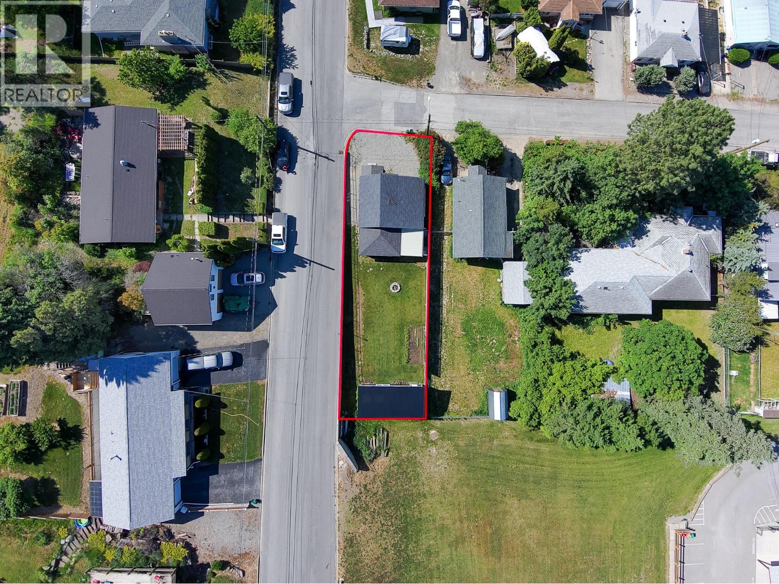 1930 Pine Street, Creston, British Columbia  V0B 1G5 - Photo 24 - 10372465