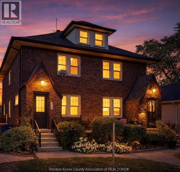 MLS# 26000809: 822 FAIRVIEW BOULEVARD, Windsor, Canada