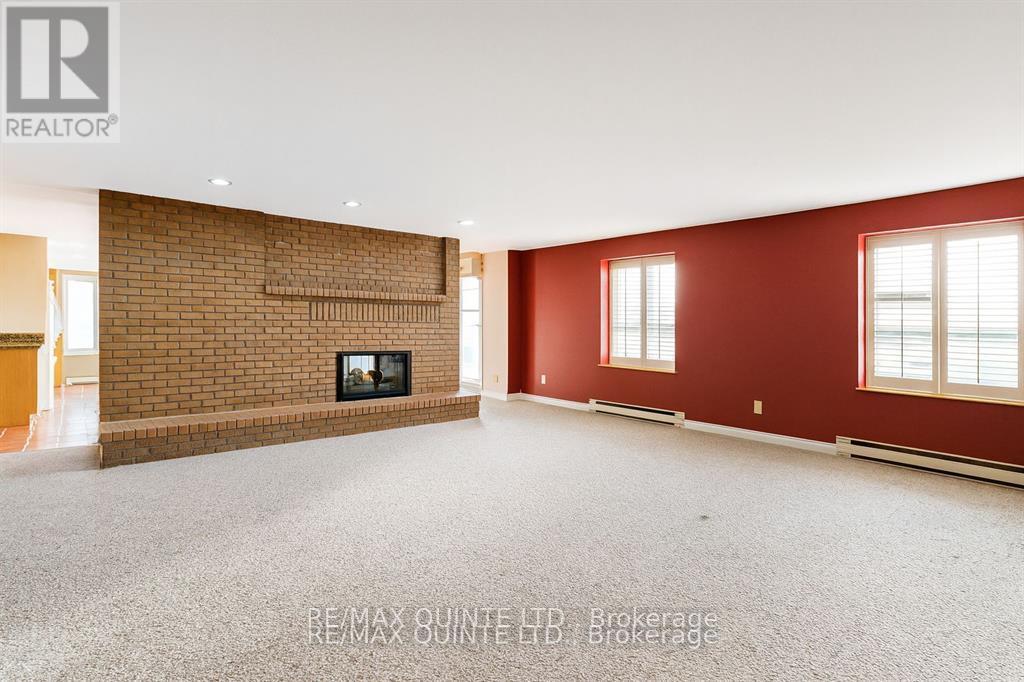 Ph2 - 141 Dundas Street, Quinte West (Trenton Ward), Ontario  K8V 3P6 - Photo 10 - X12686944