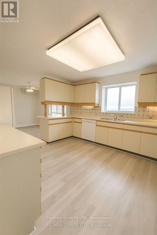 Ph2 - 141 Dundas Street, Quinte West (Trenton Ward), Ontario  K8V 3P6 - Photo 14 - X12686944