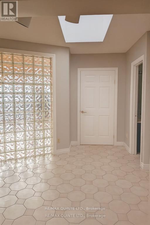 Ph2 - 141 Dundas Street, Quinte West (Trenton Ward), Ontario  K8V 3P6 - Photo 4 - X12686944