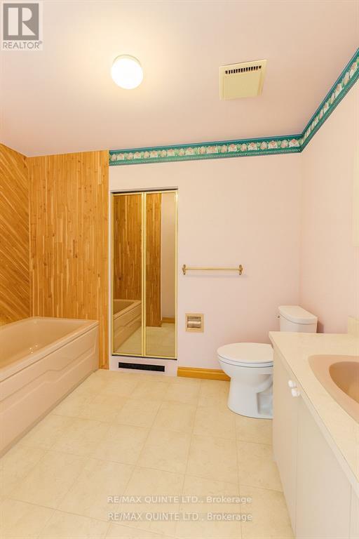 Ph#1 - 141 Dundas Street, Quinte West, Ontario  K8V 3P6 - Photo 11 - X12686956