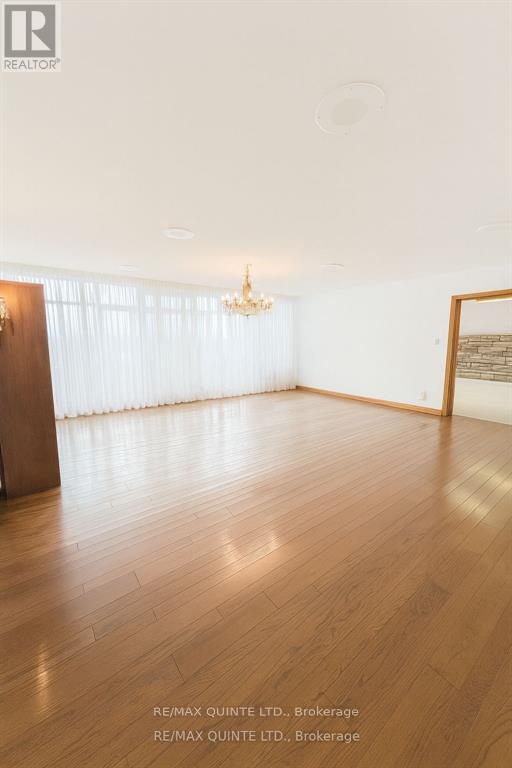 Ph#1 - 141 Dundas Street, Quinte West, Ontario  K8V 3P6 - Photo 5 - X12686956