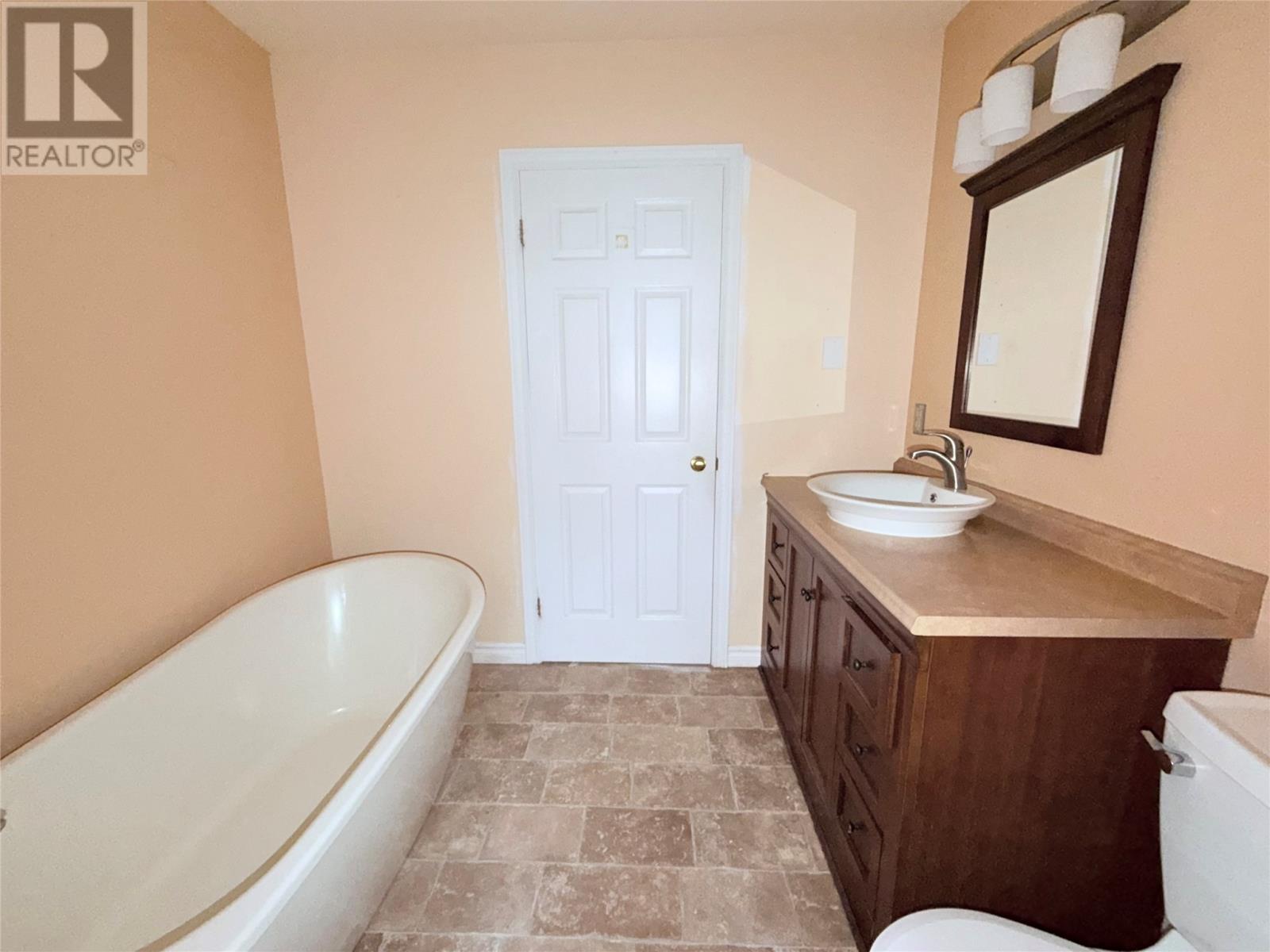 834 Main Road, Pouch Cove, Newfoundland & Labrador  A0A 3L0 - Photo 11 - 1293606