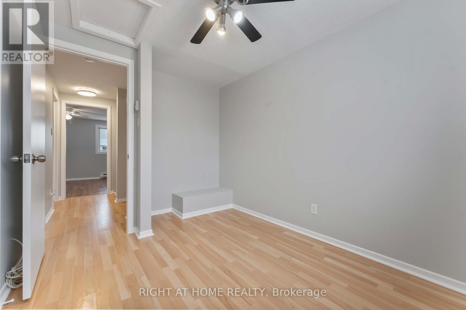 25b Bertona Street, Ottawa, Ontario  K2G 4G7 - Photo 28 - X12686834