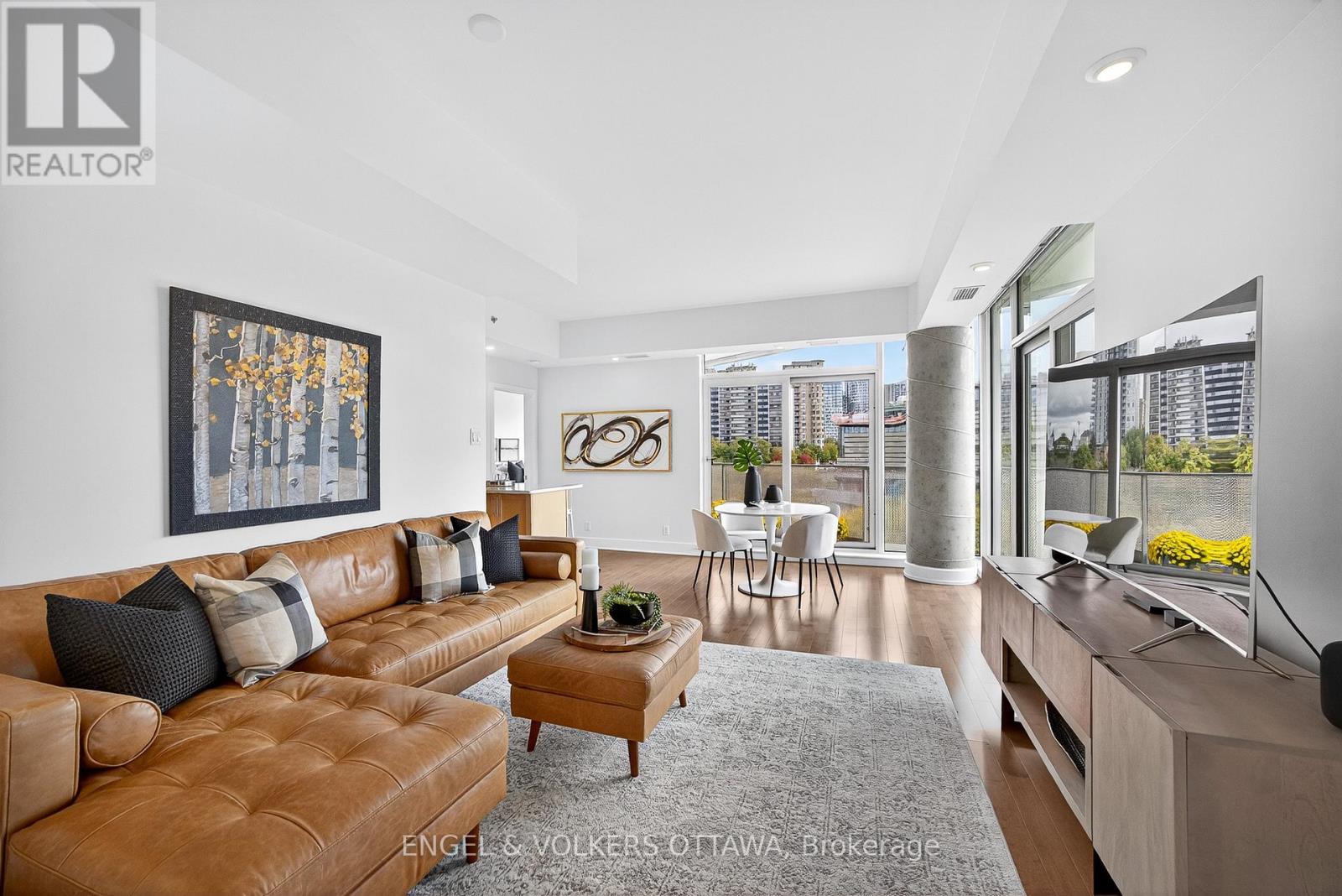 802 - 300c Lett Street, Ottawa, Ontario  K1R 0A8 - Photo 10 - X12686848