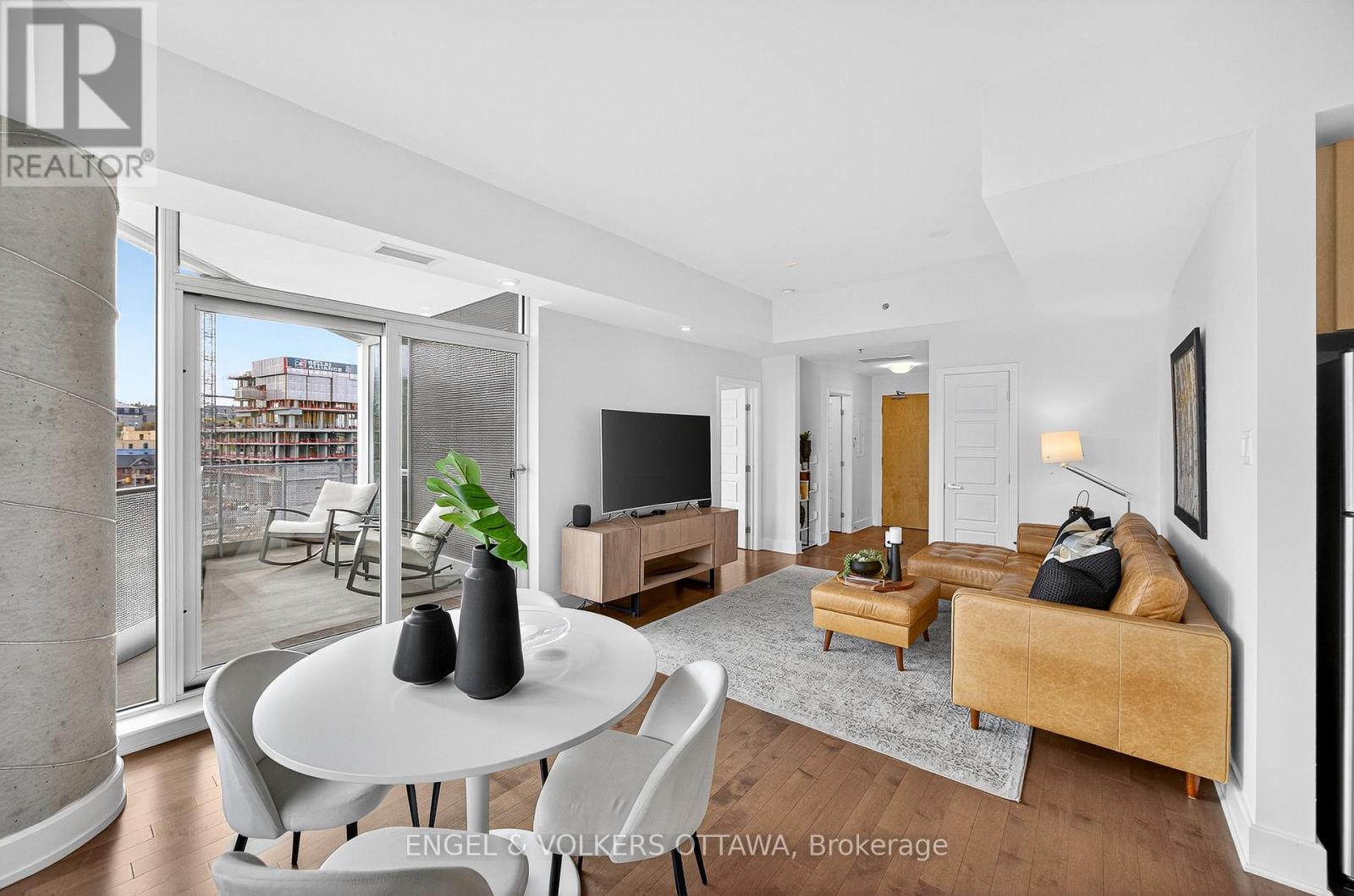 802 - 300c Lett Street, Ottawa, Ontario  K1R 0A8 - Photo 17 - X12686848