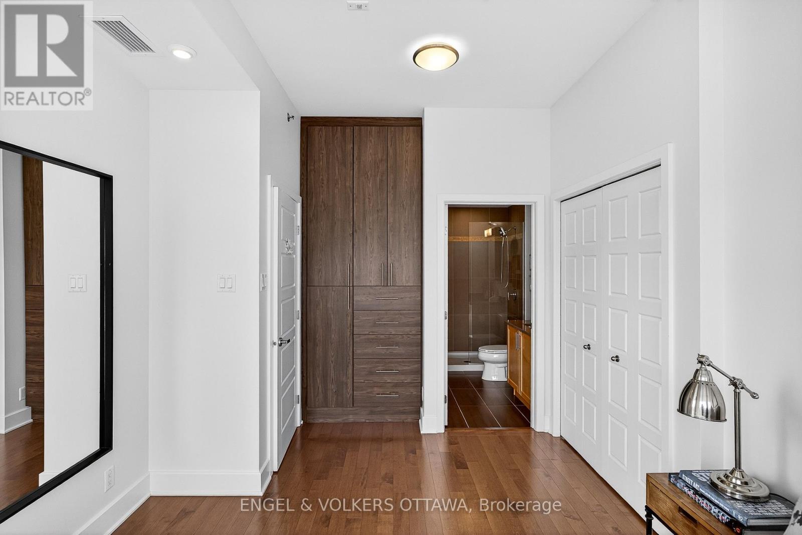 802 - 300c Lett Street, Ottawa, Ontario  K1R 0A8 - Photo 26 - X12686848