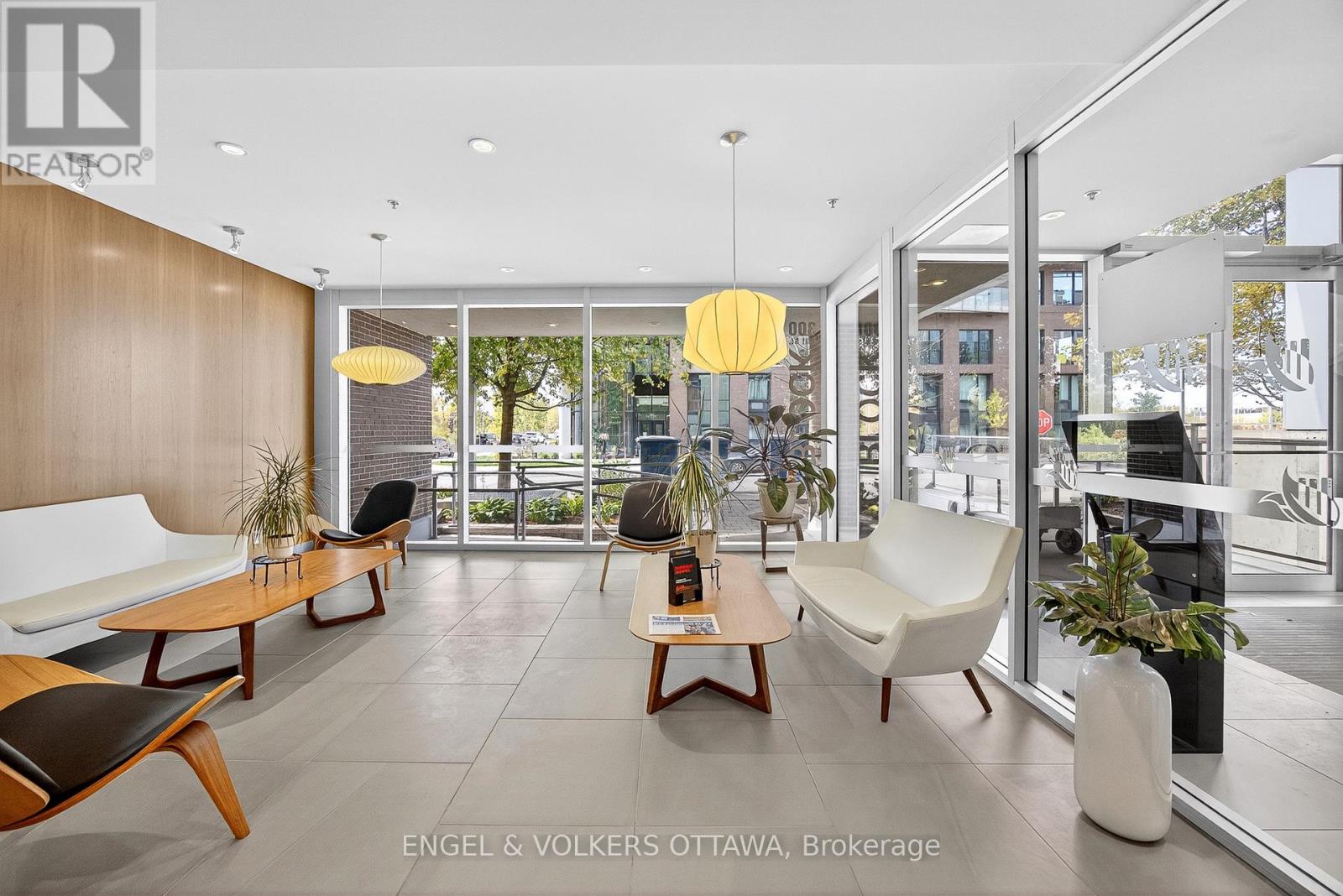 802 - 300c Lett Street, Ottawa, Ontario  K1R 0A8 - Photo 7 - X12686848