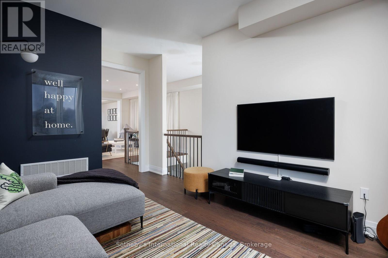 1478 Yellow Rose Circle, Oakville, Ontario  L6M 5L2 - Photo 15 - W12686916