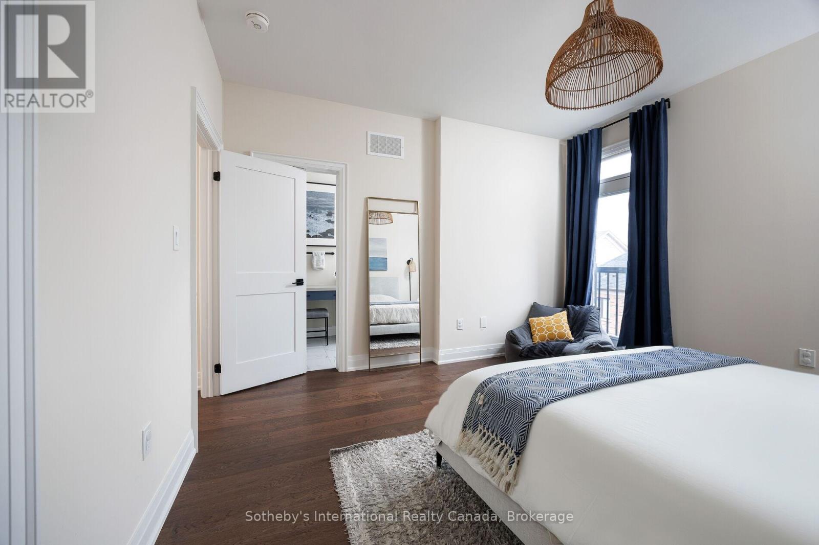 1478 Yellow Rose Circle, Oakville, Ontario  L6M 5L2 - Photo 19 - W12686916