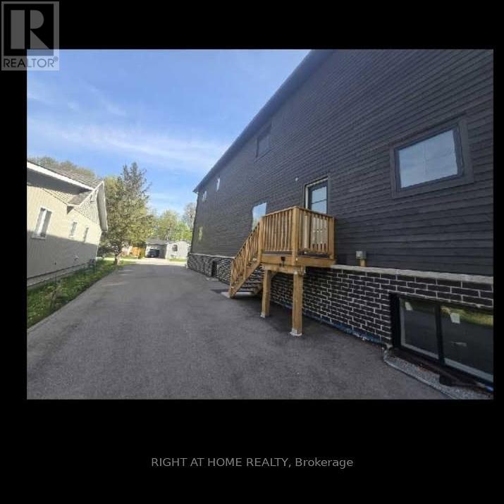 Lower Level - 215 Bayview Avenue, Georgina, Ontario  L4P 2T3 - Photo 3 - N12631364