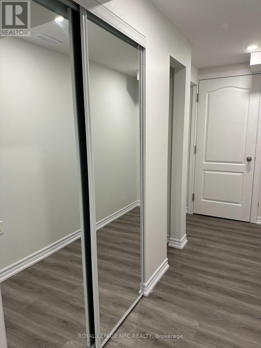 158 Keefer Road, Thorold, Ontario  L2V 4N9 - Photo 12 - X12638376