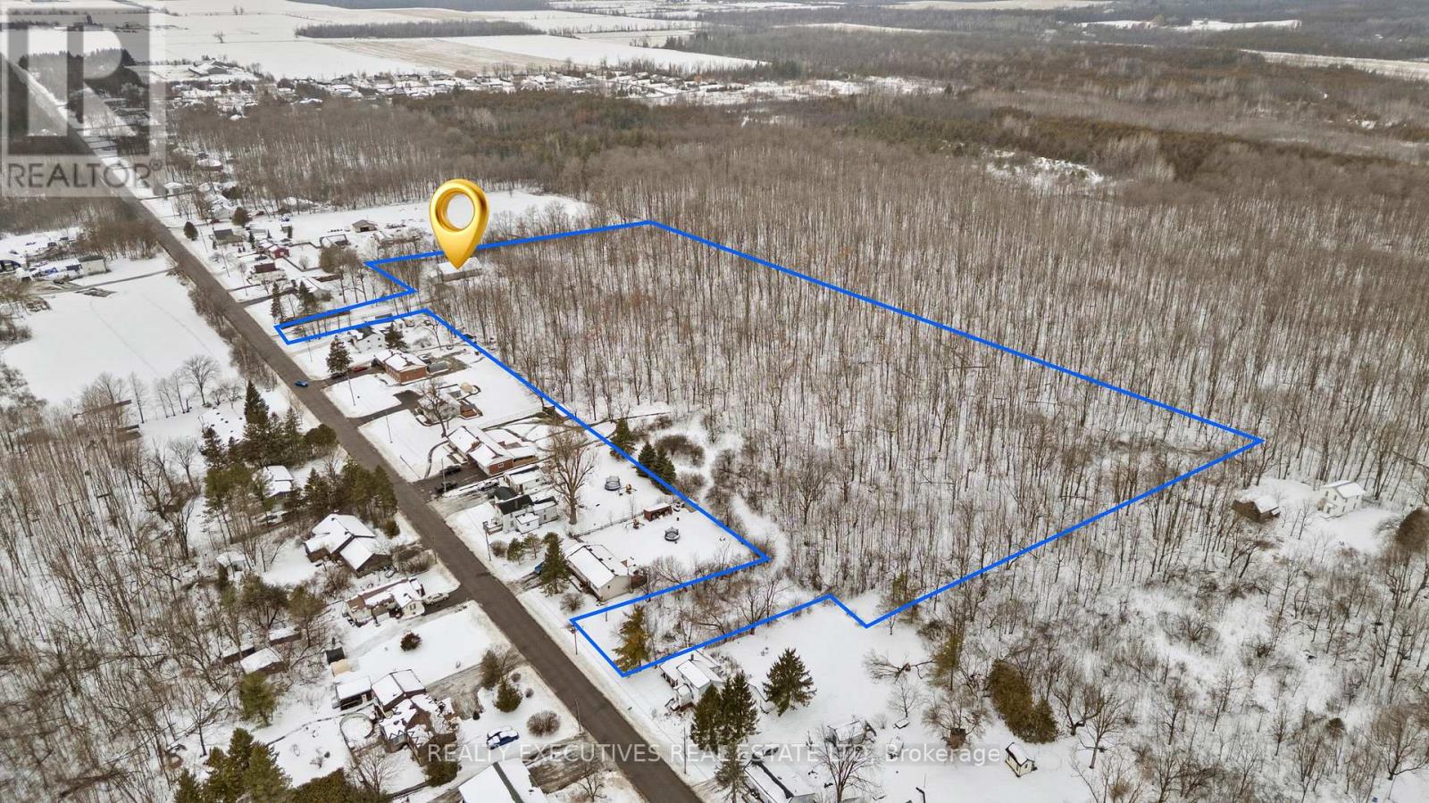 7725 LAWRENCE STREET, Ottawa, Ontario