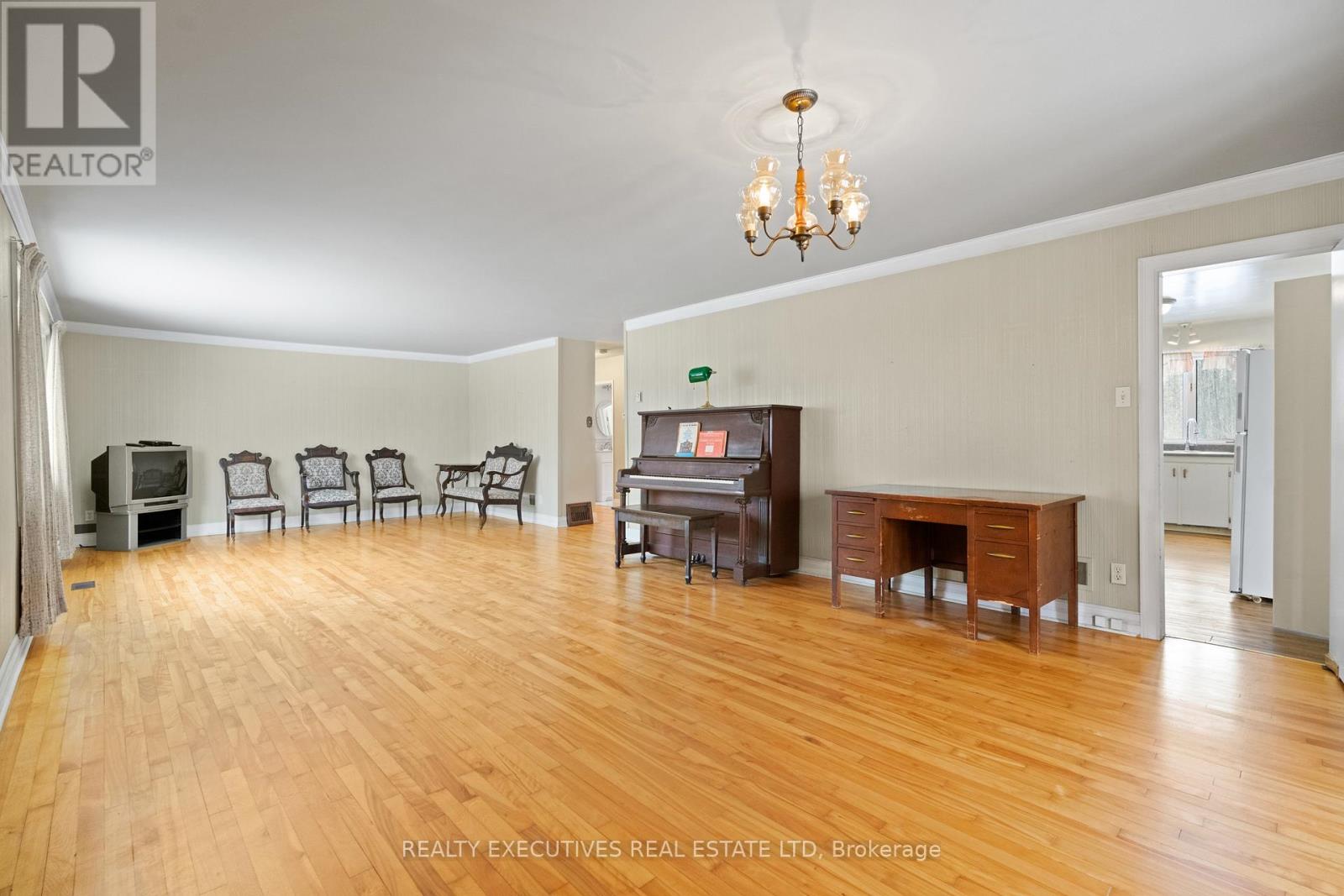 7725 Lawrence Street, Ottawa, Ontario  K0A 3J0 - Photo 14 - X12686940