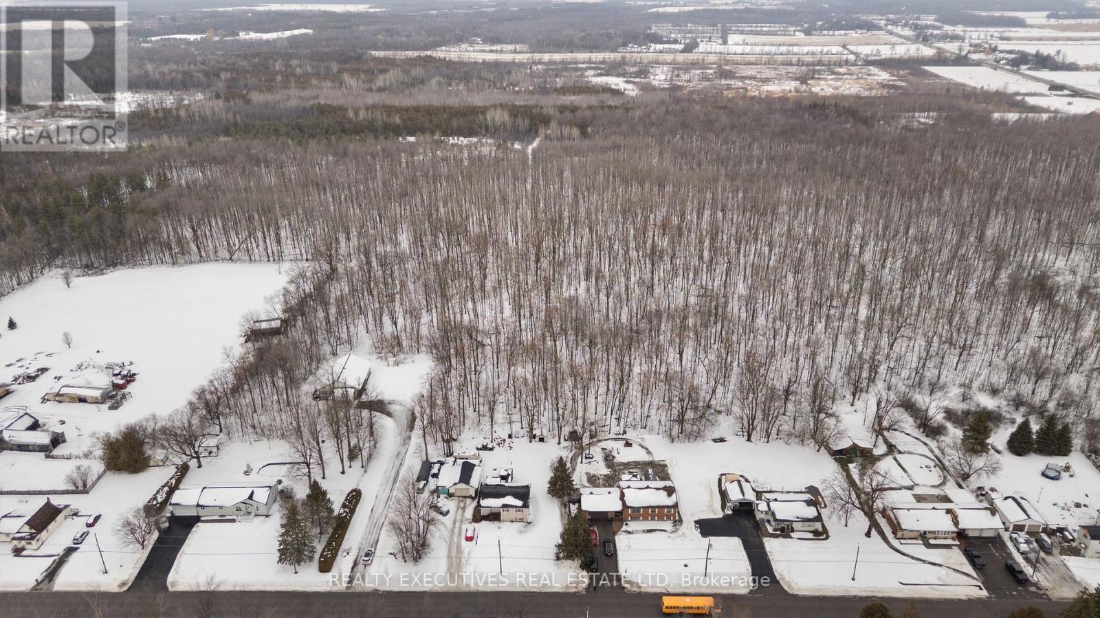 7725 Lawrence Street, Ottawa, Ontario  K0A 3J0 - Photo 41 - X12686940