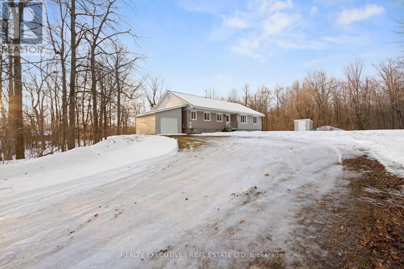 7725 Lawrence Street, Ottawa, Ontario  K0A 3J0 - Photo 6 - X12686940