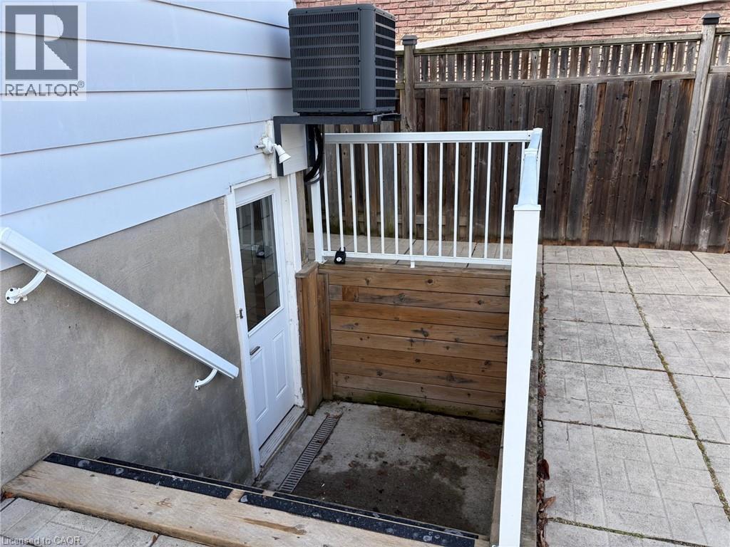 1491 Brenner Crescent Unit# Lower, Burlington, Ontario  L7P 2V9 - Photo 13 - 40797058