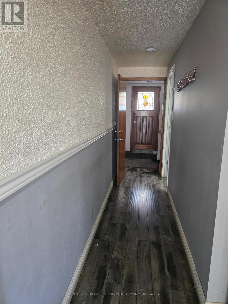 18 Curtis Drive, Brampton, Ontario  L6Y 2J6 - Photo 15 - W12627758