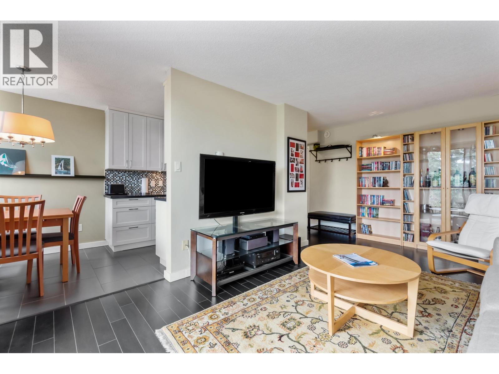 1005 320 Royal Avenue, New Westminster, British Columbia  V3L 5C6 - Photo 10 - R3077070