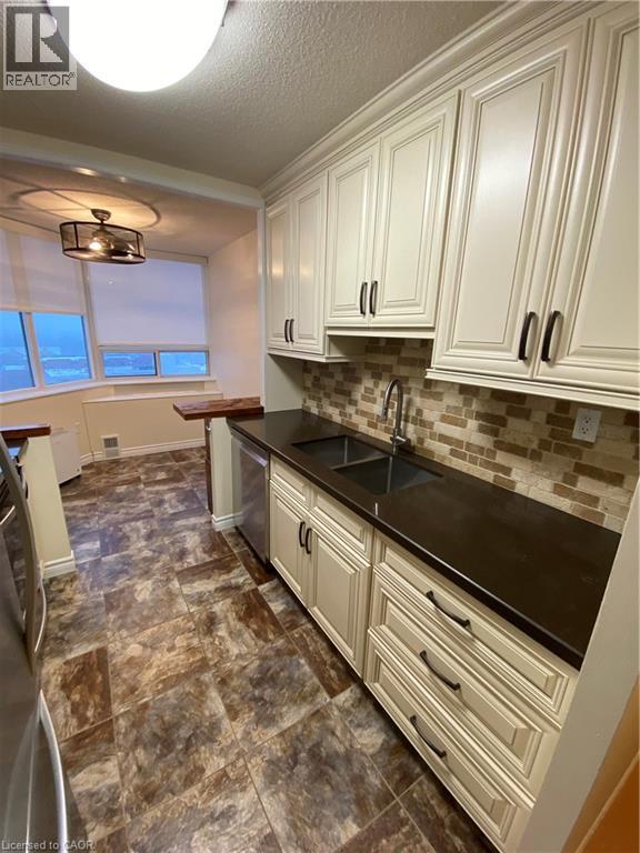 3227 King Street E Unit# 1109, Kitchener, Ontario  N2A 3Z9 - Photo 11 - 40797653