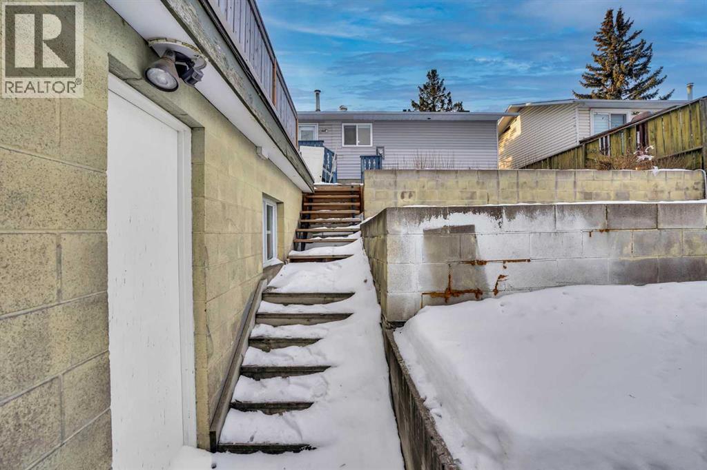 3908 49 Street Ne, Calgary, Alberta  T1Y 2A6 - Photo 46 - A2278356