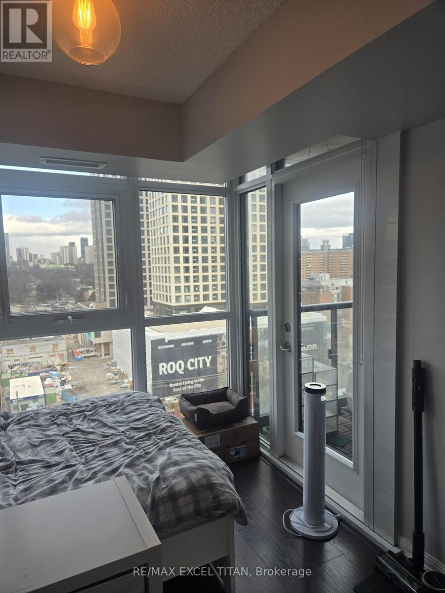 1715 - 400 Adelaide Street E, Toronto, Ontario  M5A 4S3 - Photo 9 - C12686810