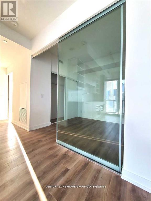 2210 - 20 Edward Street, Toronto, Ontario M5G 0C5 - Photo 3 - C12686828