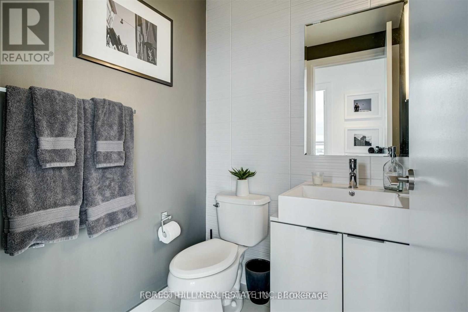 Ph 3 - 5 Hanna Avenue, Toronto, Ontario  M6K 1W8 - Photo 16 - C12686892